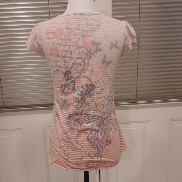 4/$40 Pink Striped Bejeweled Butterfly Tee - Size Medium - Picture 4 of 7